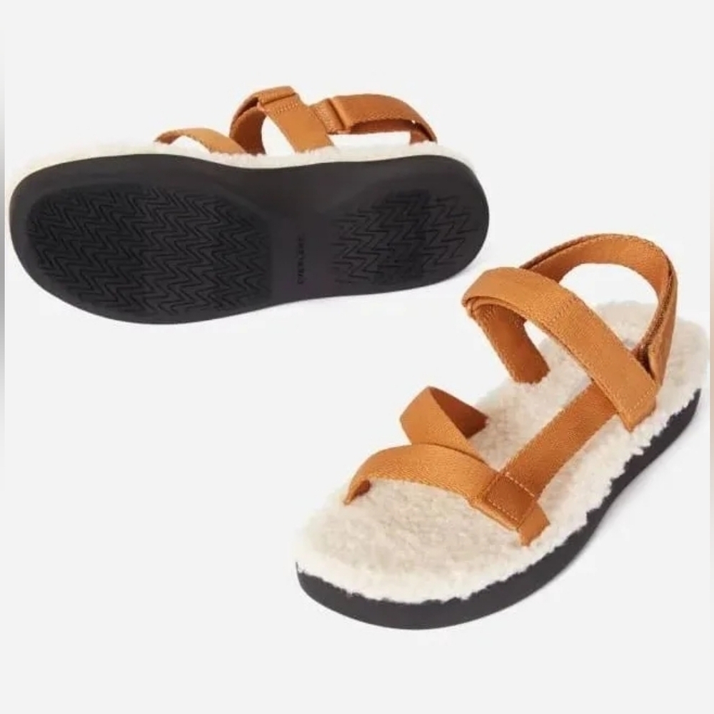 Everlane "The Renew Faux Fur Teddy Sport Sandals"- size 6